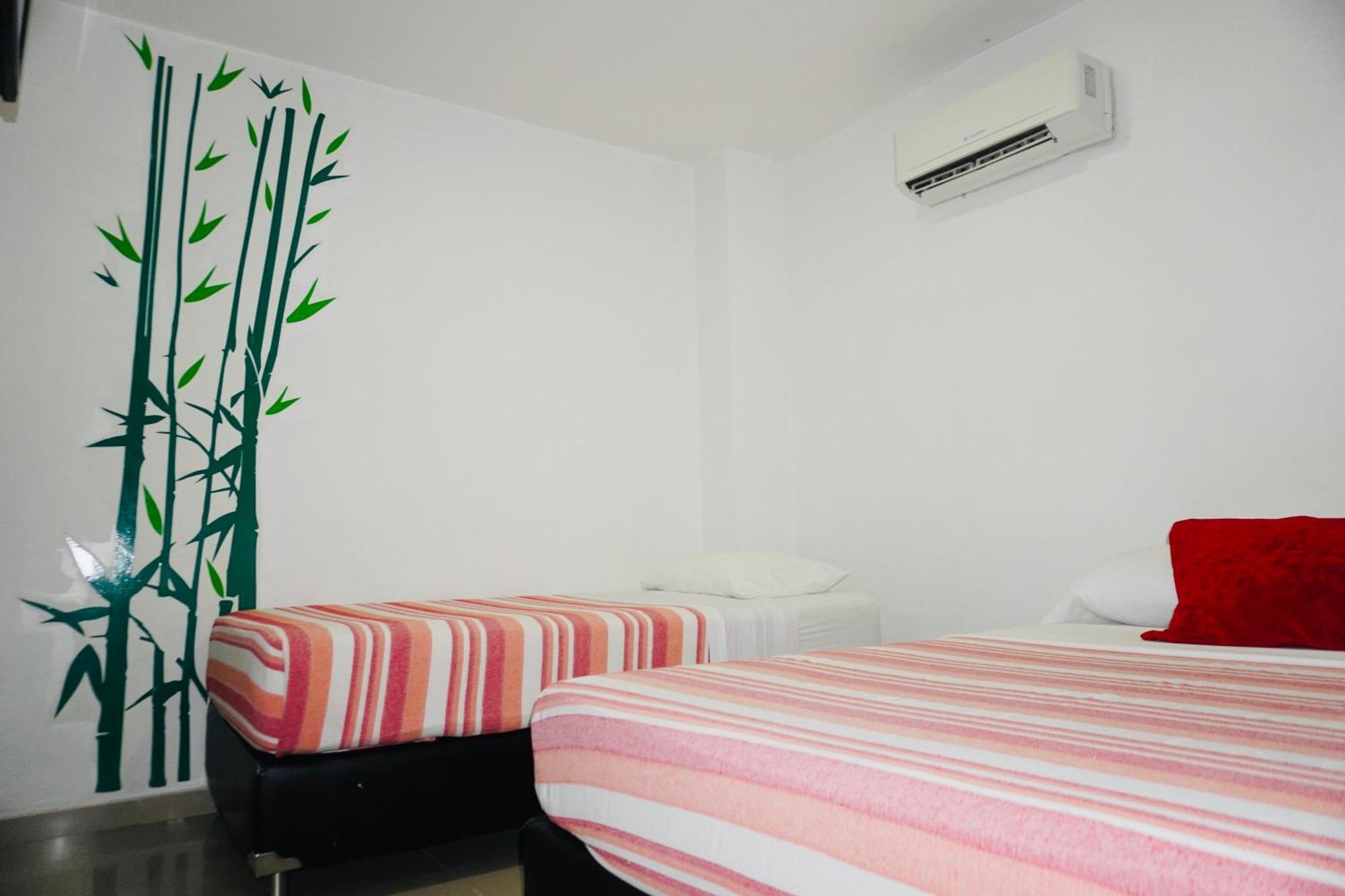 Hotel Bellamar Cartagena Bagian luar foto
